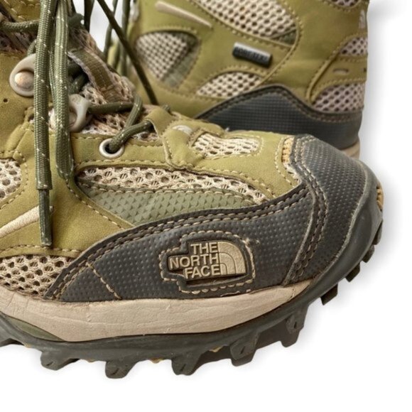 The North Face Green Hedgehog Mid GORE TEX XCR Shoe - Picture 5 of 9